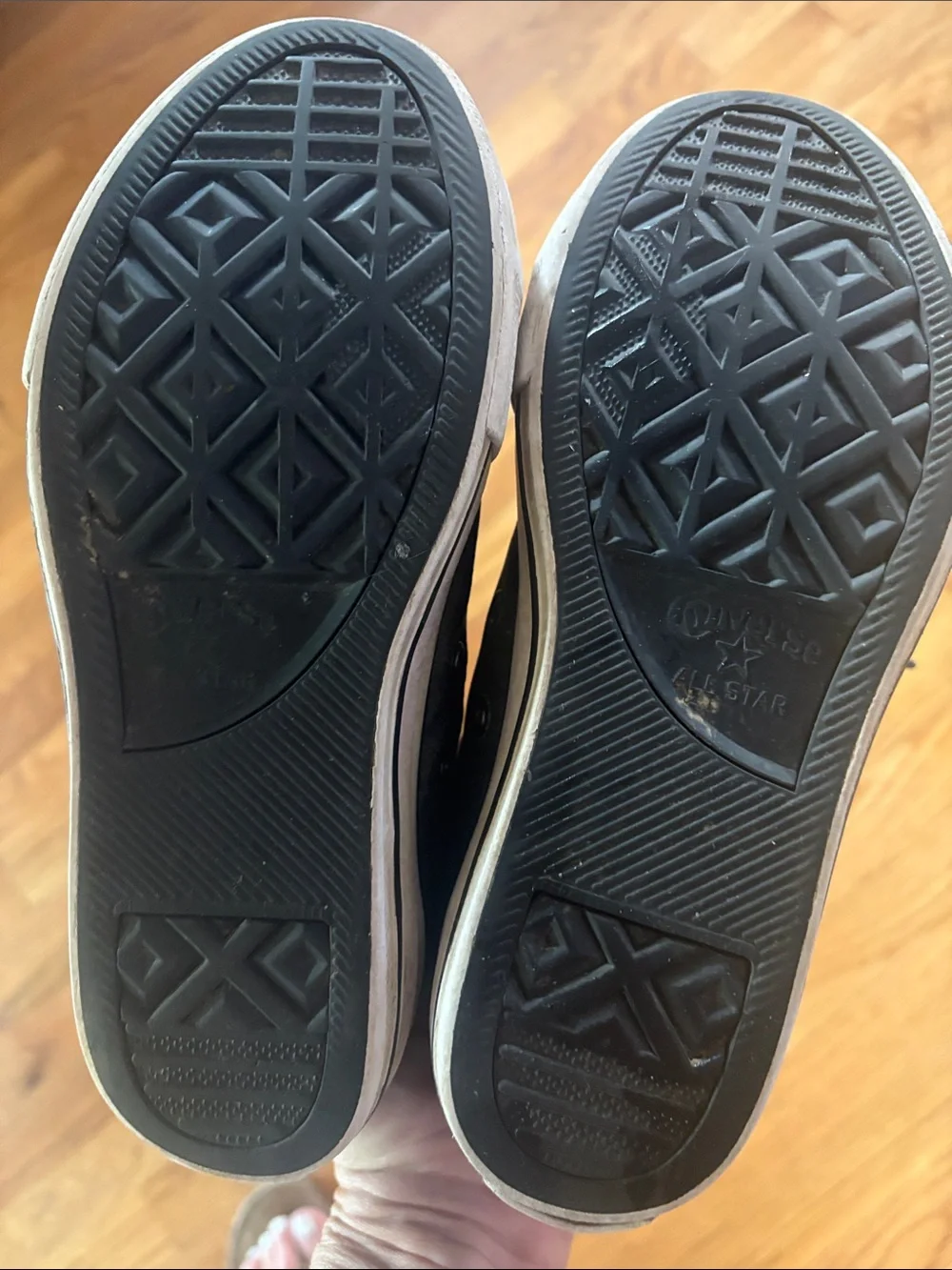 Converse kids high